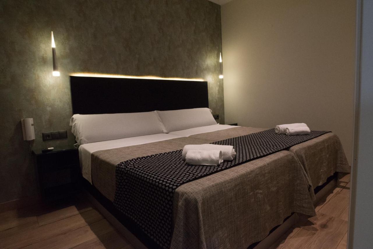 Daos Suites & Terrace Марбелья Экстерьер фото