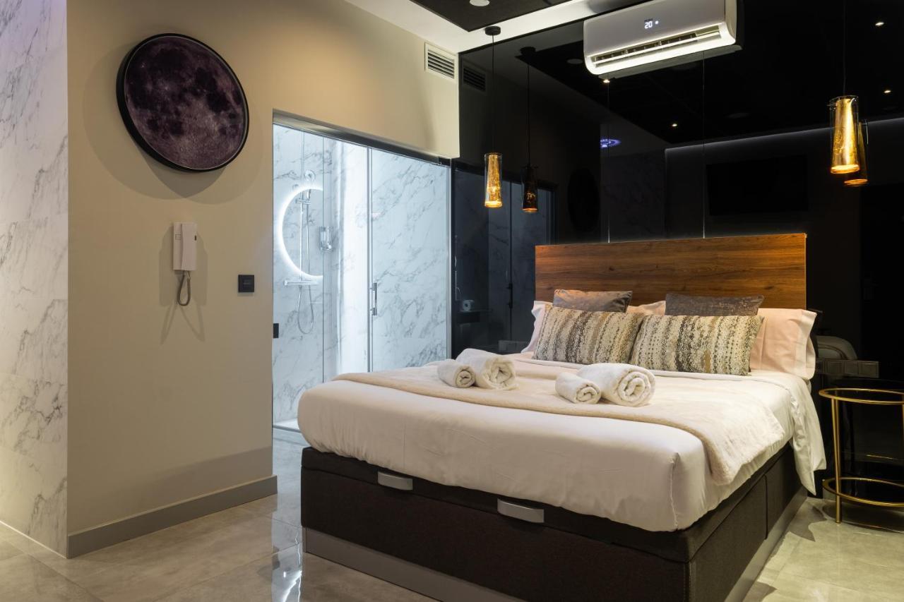 Daos Suites & Terrace Марбелья Экстерьер фото