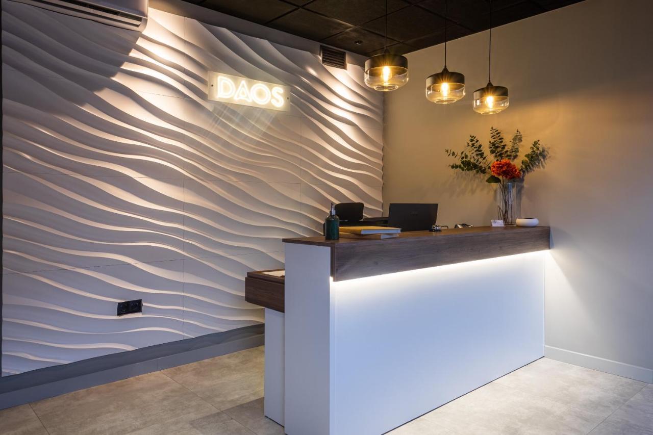 Daos Suites & Terrace Марбелья Экстерьер фото